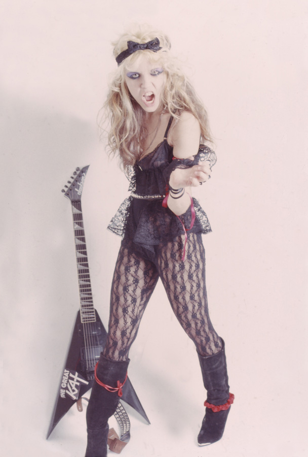 "BEETHOVEN ON SPEED" ERA'S THE GREAT KAT DEMANDS WORSHIPPING BODIES!