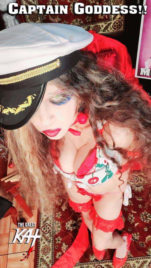 CAPTAIN GODDESS! FROM CHEF GREAT KAT BAKES GERMAN APPLE STRUDEL WITH MOZART VIDEO!