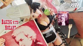 BAKING with MOZART! FROM CHEF GREAT KAT BAKES GERMAN APPLE STRUDEL WITH MOZART VIDEO!