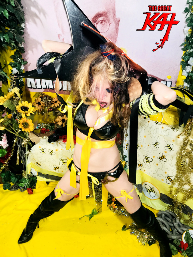 THE FLIGHT OF THE BUMBLE-BEE GUITAR GODDESS!! From "CHEF GREAT KAT COOKS RUSSIAN CAVIAR AND BLINI WITH RIMSKY-KORSAKOV" VIDEO!