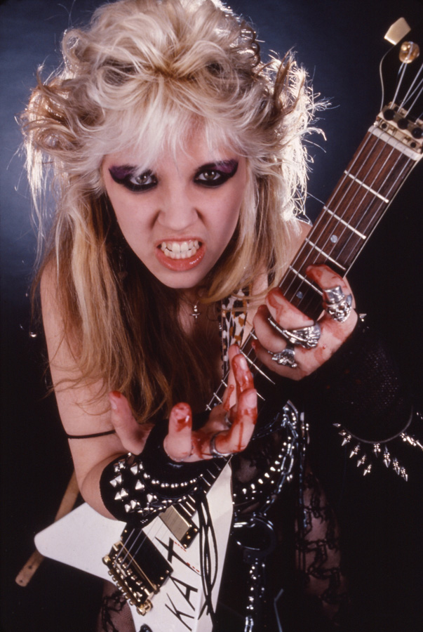 METAL HISTORY!!! "WORSHIP ME OR DIE!" ERA'S THE GREAT KAT Finger-Bleeding Guitar Goddess Thrashes "SPEED DEATH"!
